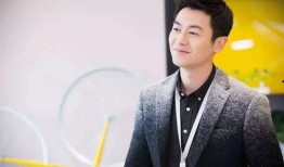 外网爆料男星是谁呀视频,外网爆料男星身份之谜