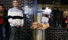 游客爆料外国人视频,真实爆料视频背后的故事