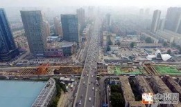 郑州紫荆山路爆料新闻视频,视频揭秘惊心动魄一幕