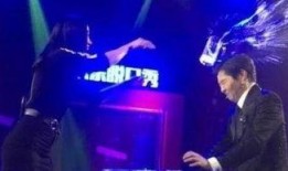 歌手爆料最新视频大全播放